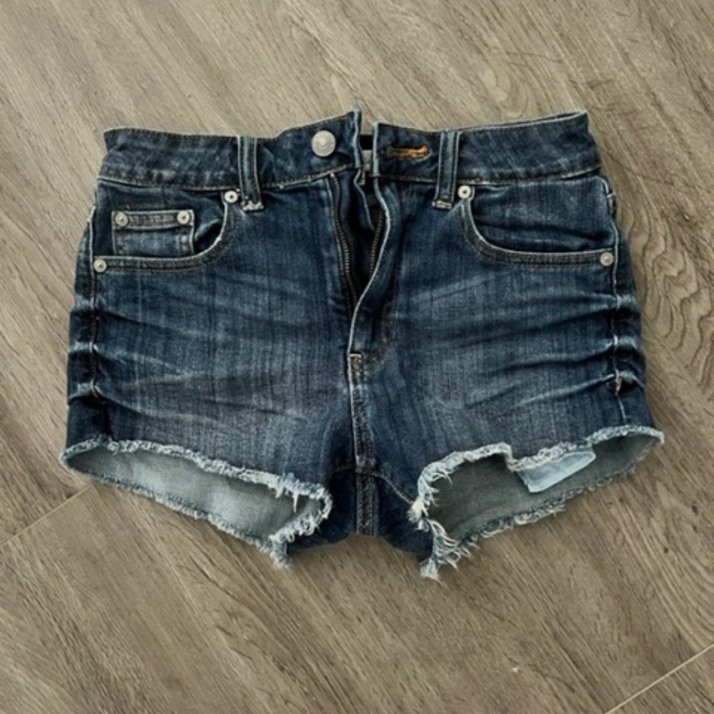 ARITIZIA TALUA JEAN SHORTS